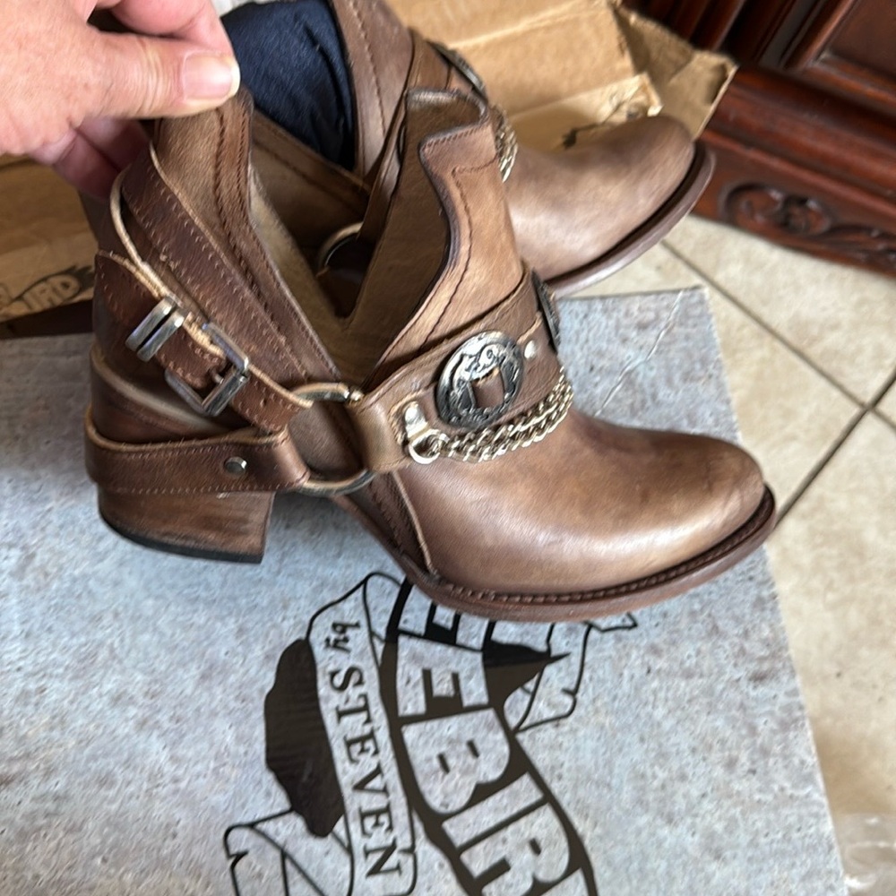 Mystic Brown Footwear Box